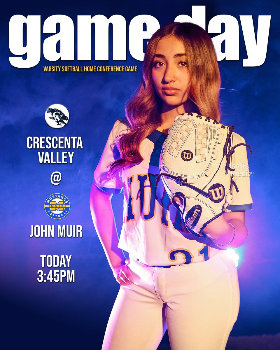 stevesolisphoto's tweet image. Today’s gig: 
Pacific League action: Crescenta Valley at John Muir.
======
#softball #muir