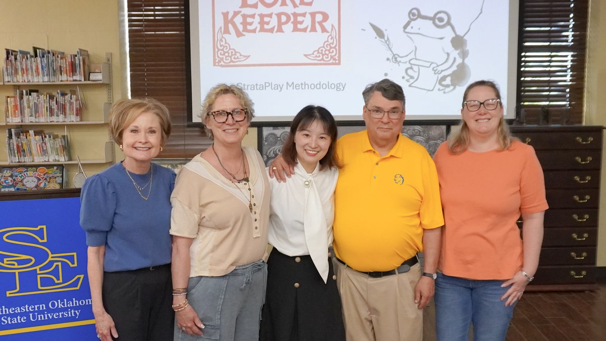 SE1909's tweet photo. ✨ SE's first Faculty Feature was a success! Dr. Mila Zhu's "Strataplay Methodology" is now in the campus library! We hope you will join us for our next Faculty Feature as we continue to spotlight the incredibly talented faculty that teach at SE! #TexomasUniversity | #SELife https://t.co/D9jzZJU3Dc