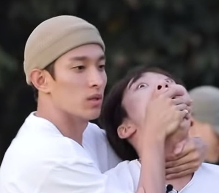 ✧ star tweet media