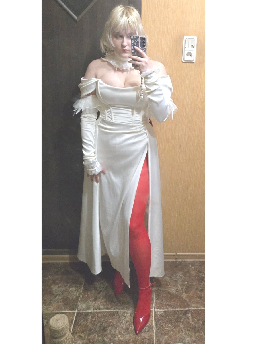 кате́нь tweet media