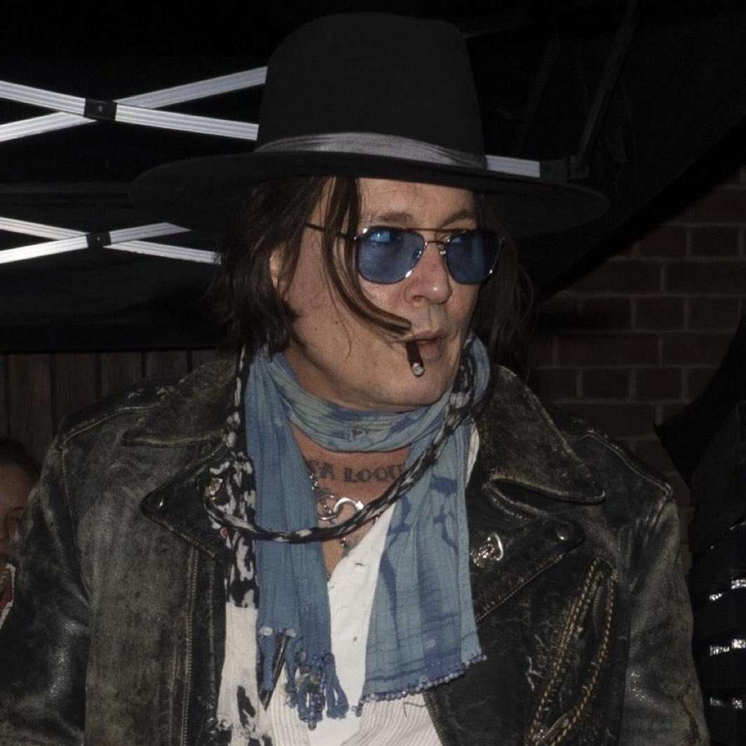 Johnny depp cares tweet media