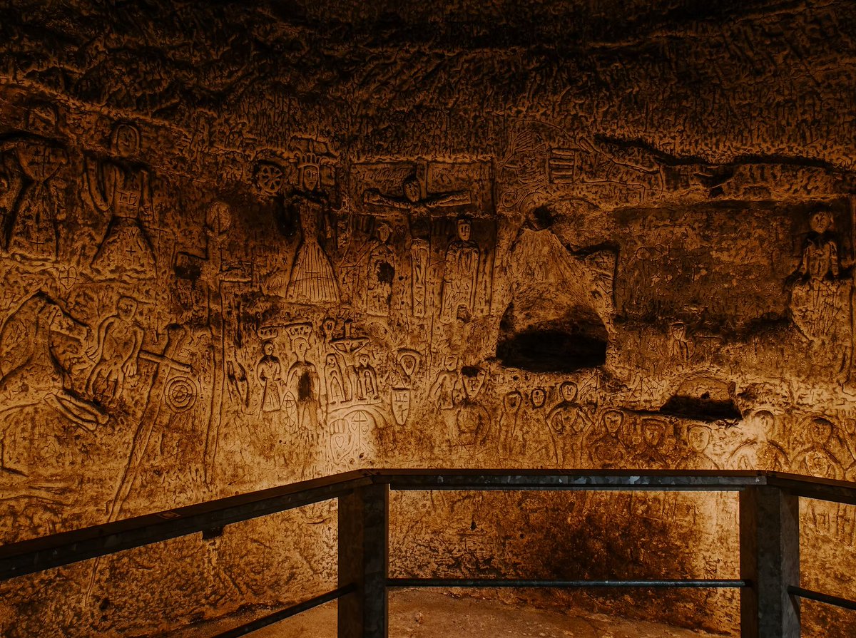 OrangSonic tweet media