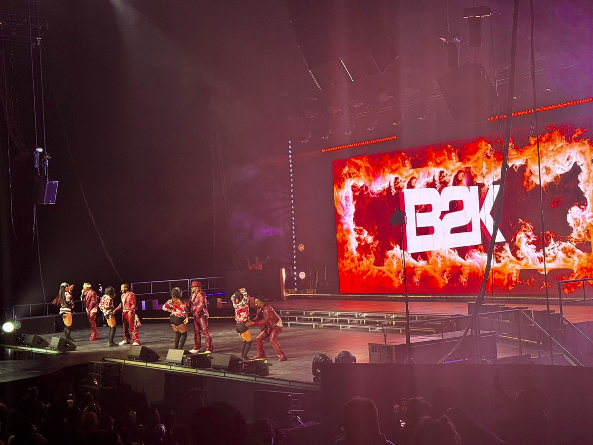 IinventedSwaggg's tweet image. #Boys4Life Tour 🫶🏽