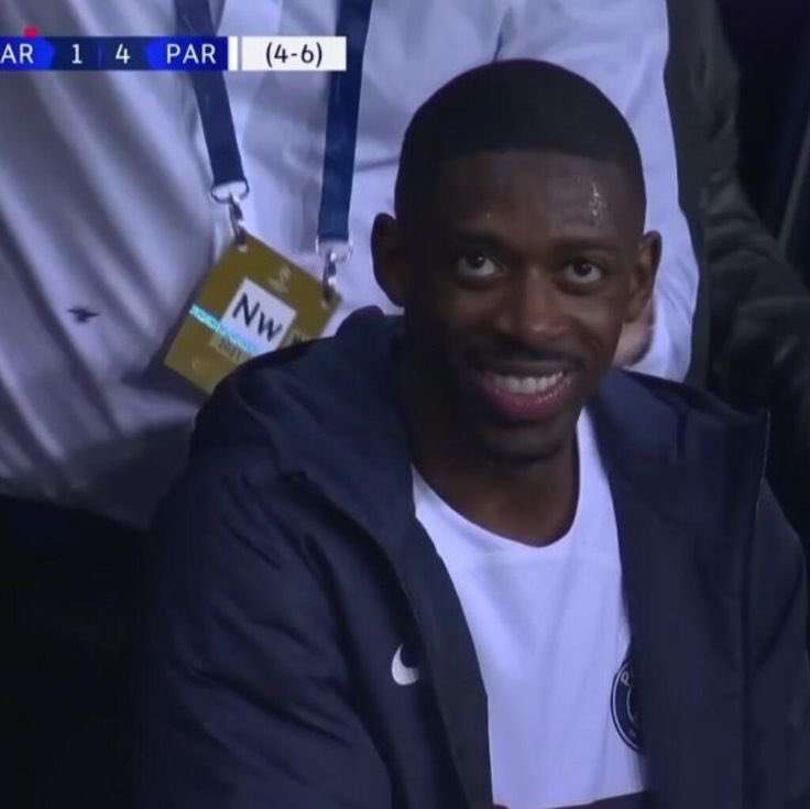 Cousine d’Elon Musk⭐️⭐️ tweet media