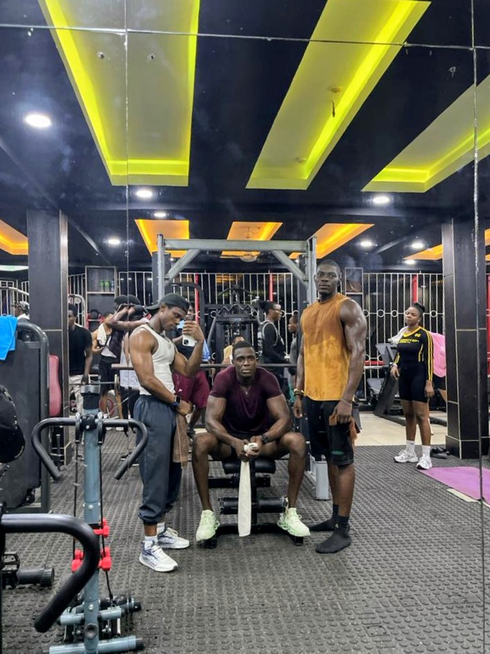 Osimiri 1 tweet media