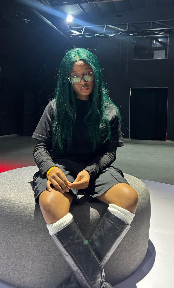 𝔼𝕄𝕃💜 tweet media