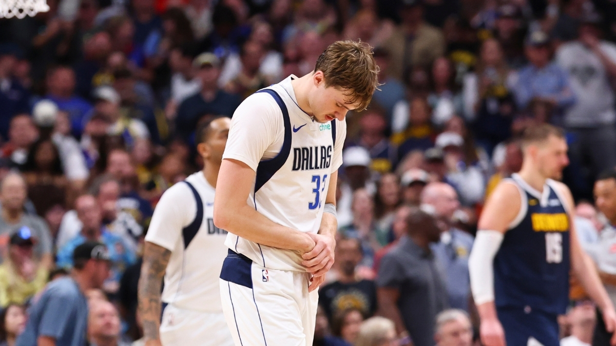 fishsports's tweet image. #Mavericks Staying 'Resilient' Amid Injuries, But 'No Flow' is Costly by @nathankarseno roundtable.io/sports/nba/mav…