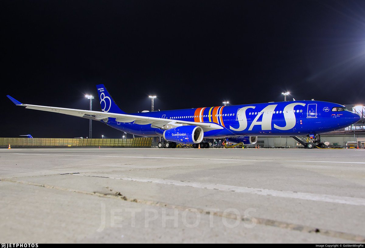AviationGreeks's tweet photo. 🔴 SAS Unveils 80th Anniversary A330 Livery
Fresh out of Shannon, this Scandinavian Airlines Airbus A330-300 (LN-RKR) is now operating flight SK909 from Copenhagen to New York, showcasing a special livery marking 80 years of operations. ✈️ https://t.co/mA0ebYVHh0