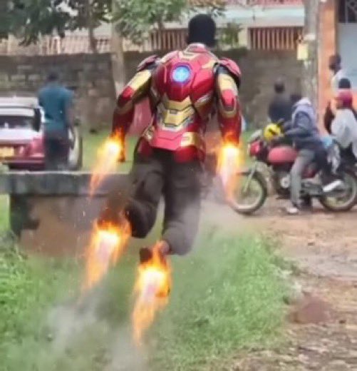 EL HANZO tweet media