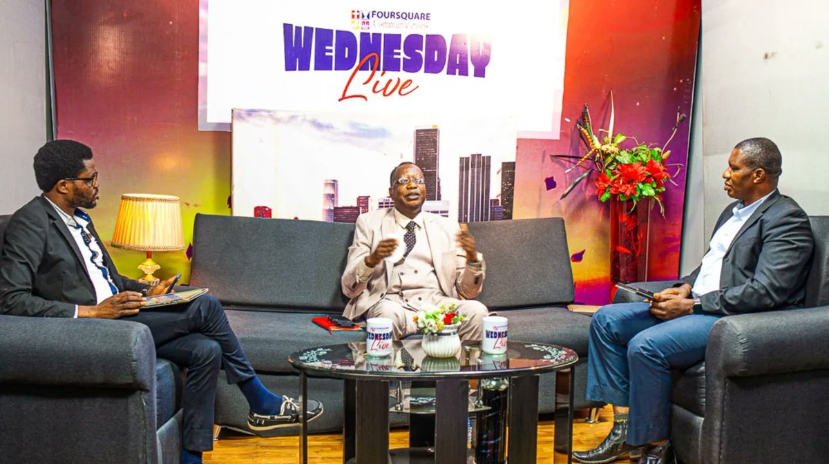 FoursquareNigr's tweet image. Yesterday, we had the privilege of receiving the Chairman of the Holy Spirit Refreshing Vigil, Rev. Friday Obende, on Wednesday Live.

From everything he shared, one thing is very clear, nobody has any excuse not to be at the Holy Spirit Refreshing Vigil this Friday.🔥