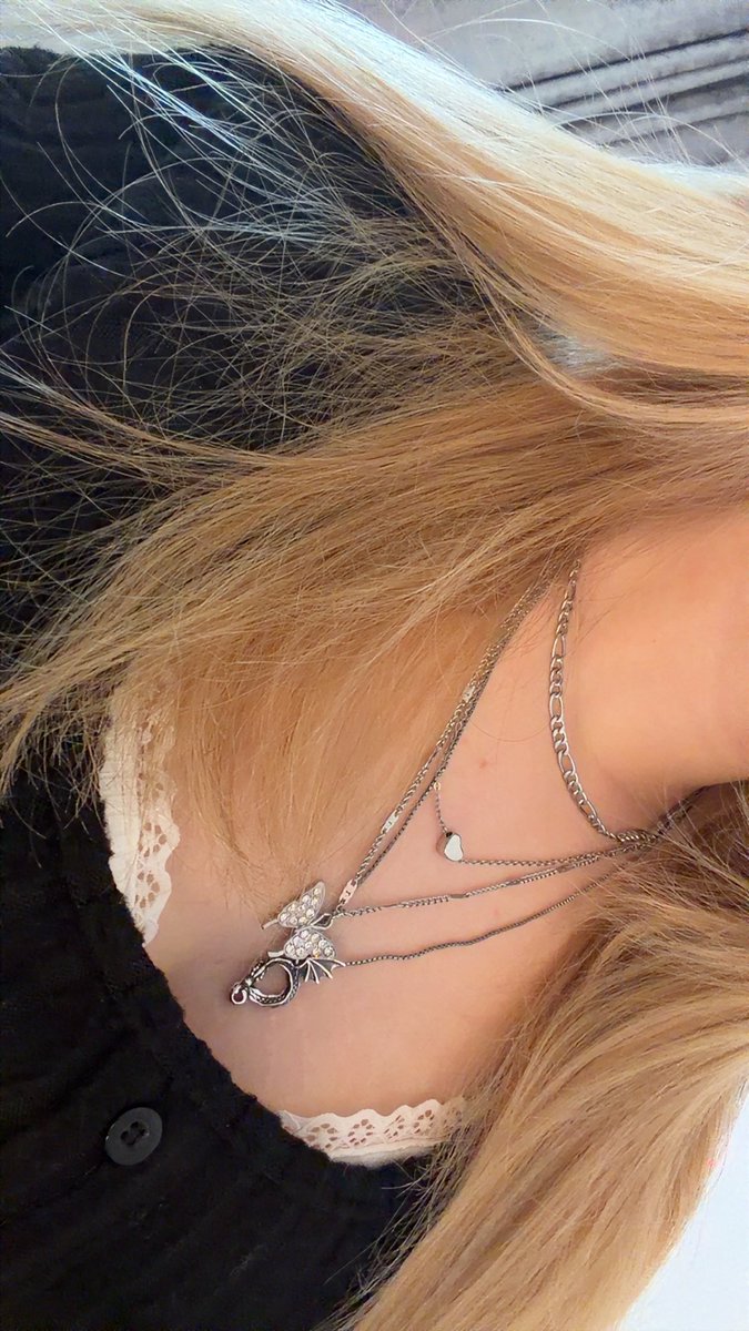 Jess 🤍 tweet media