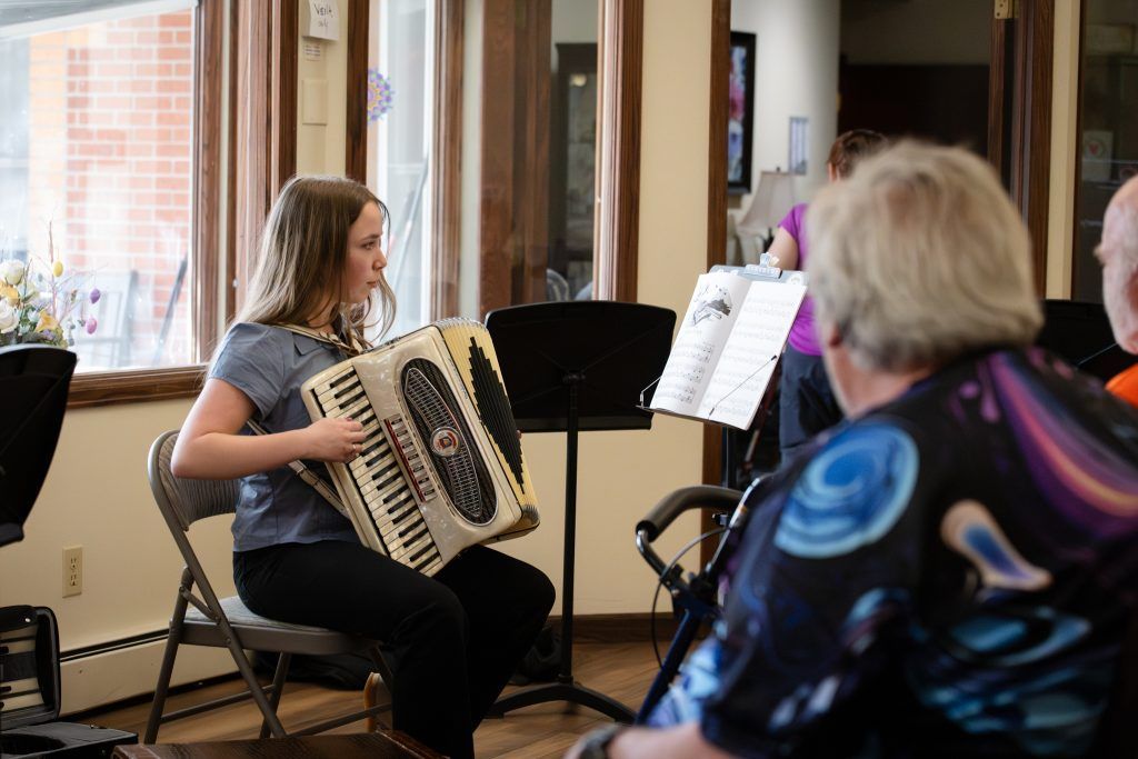 SVVSD's tweet image. Silver Creek Students Bring the Joy of Music to Assisted Living Facility 

Read the story: svvsd.org/2026/03/30/sil… 

#StVrainAdvantage #StVrainStorm #PublicSchoolAdvantage
@silvercreekla