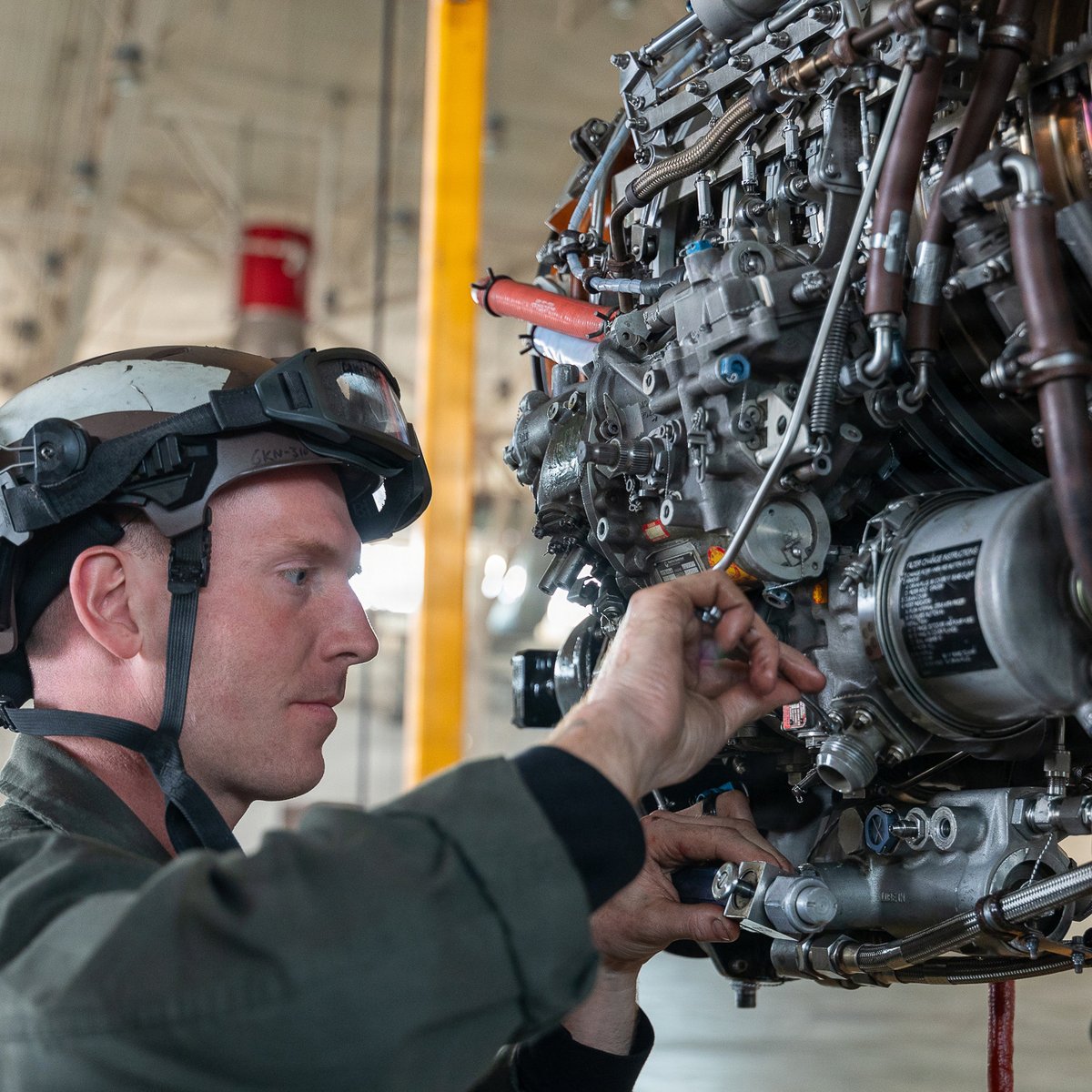 USMC Recruiting tweet media