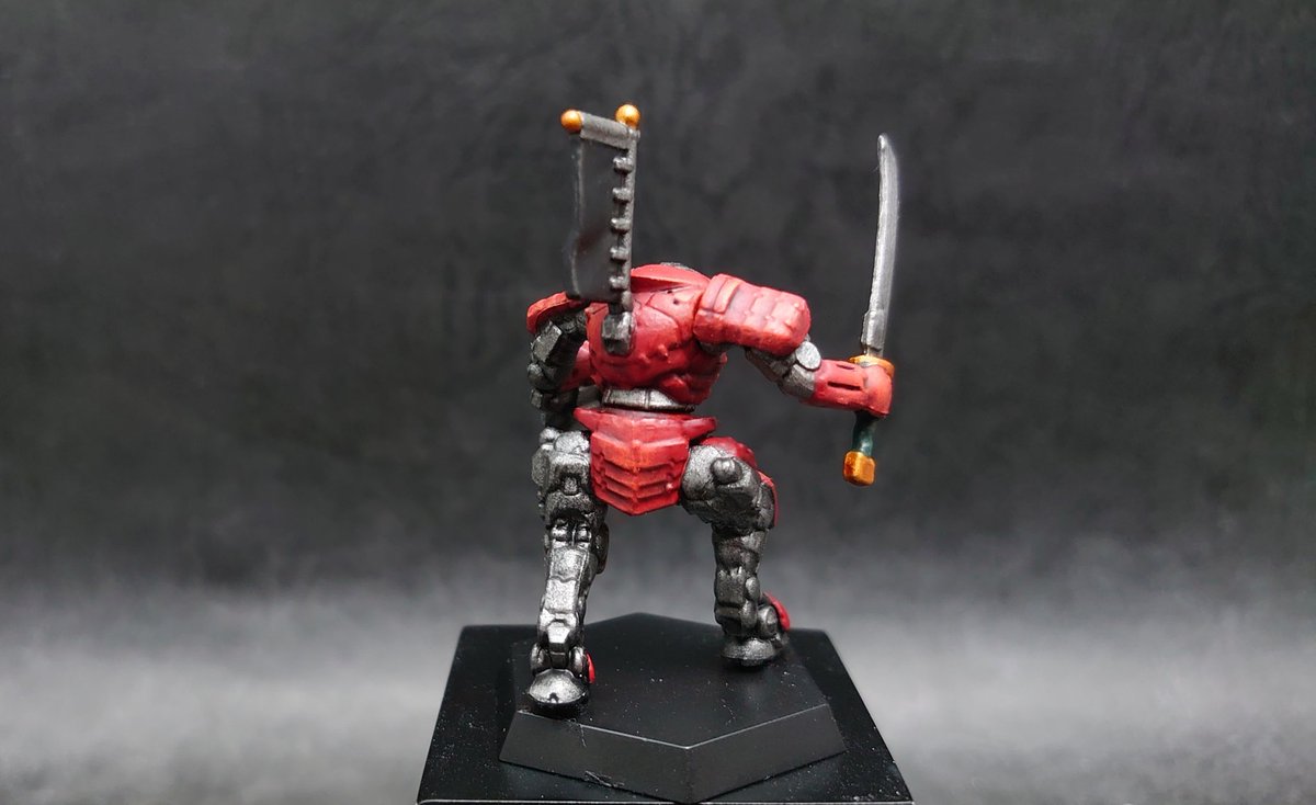 Morikaw90702047's tweet image. #バトルテック から
「ROKUROKUBI」完成です😉‼️
右腕は2種類あって差し替え可能です。
ROKUROKUBI要素は全く感じられませんが、なかなか味のあるメックだと思います😊
#バトルテック
#battletech