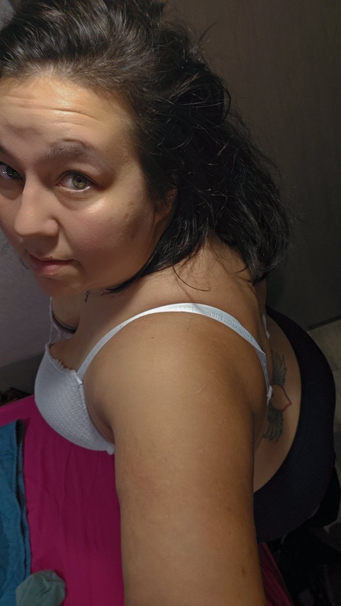 Texas MILF tweet media