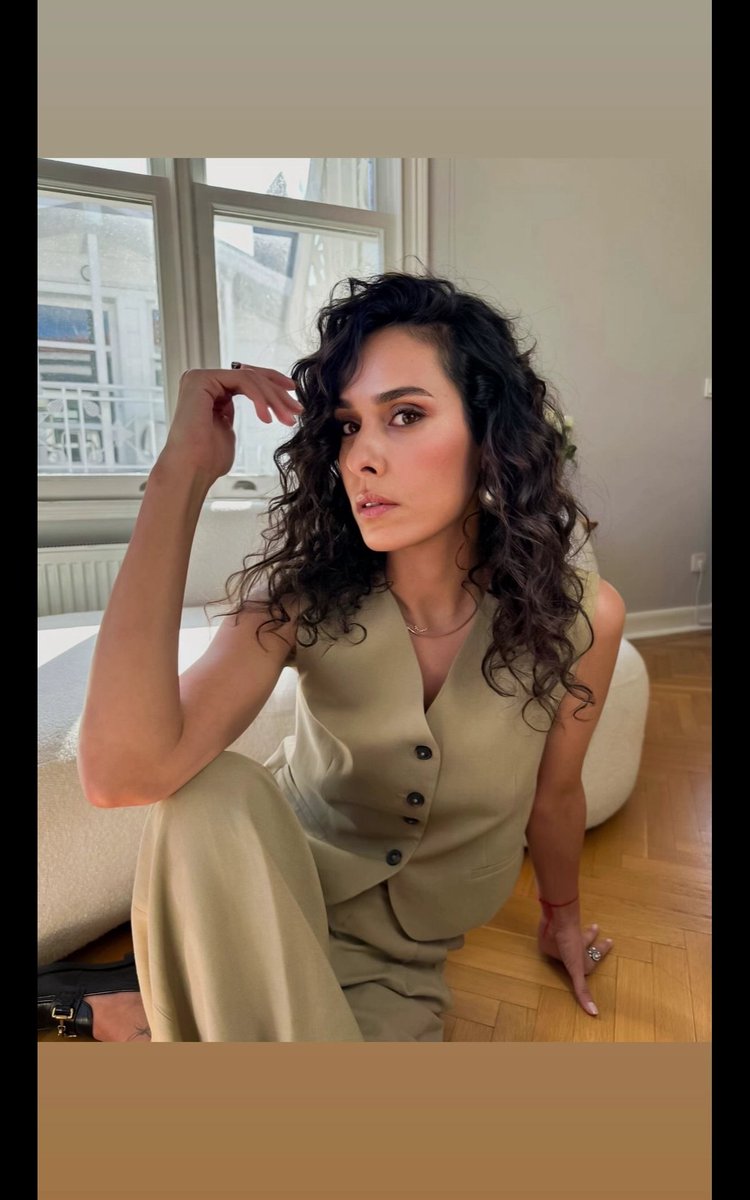 Türk Ünlüler Merkezi🇹🇷 tweet media