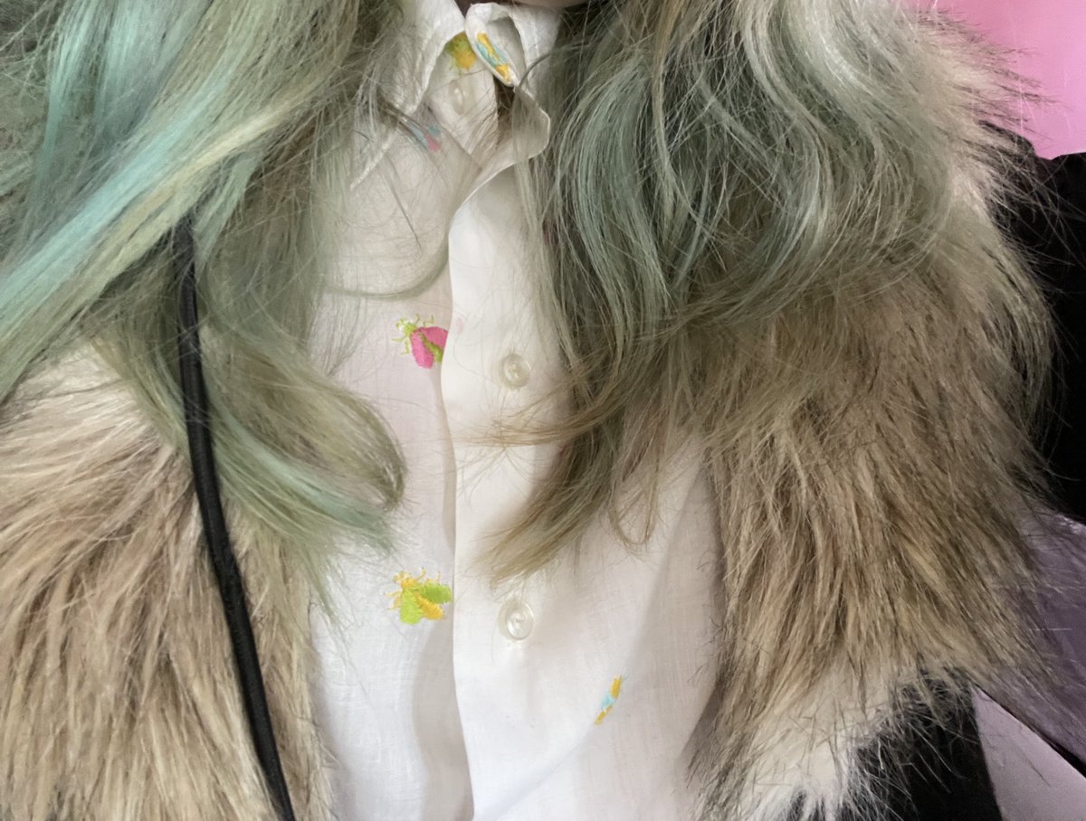 Public Universal Friend tweet media