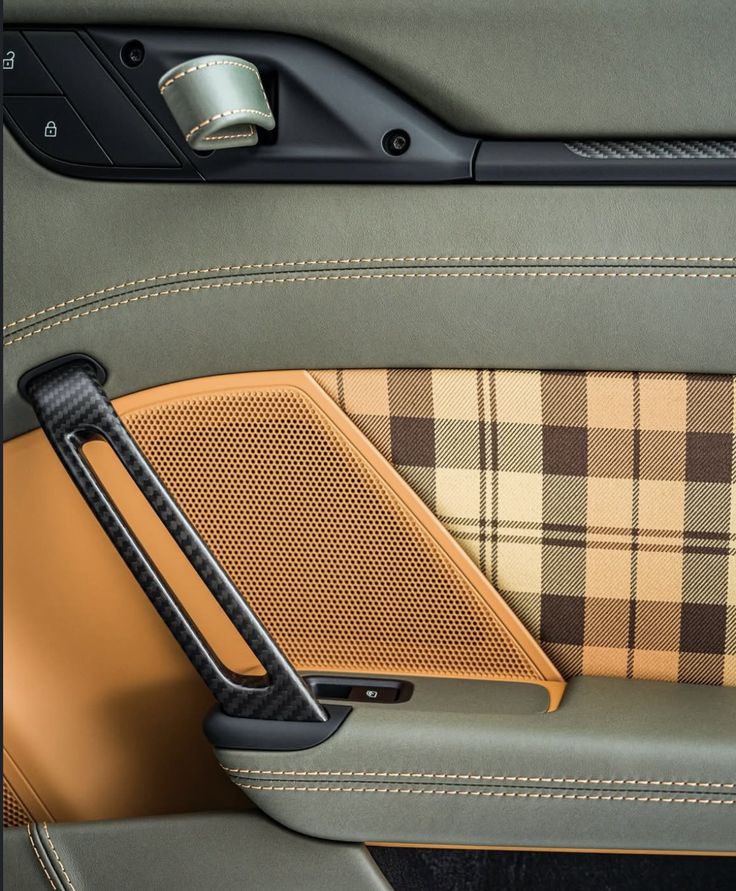 Doug Crown tweet media