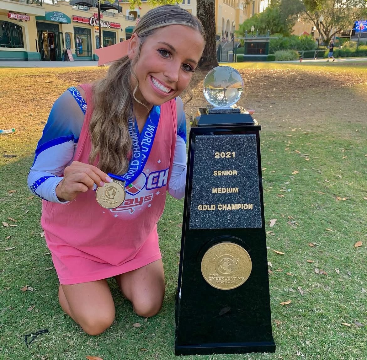 *·˚ᴄᴀʀʟʏ‧₊˚✧ tweet media