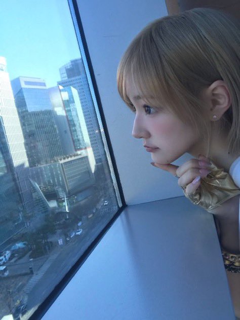 quem quer comprar pob do illit as cegas comigo kkk nao tem nem preview