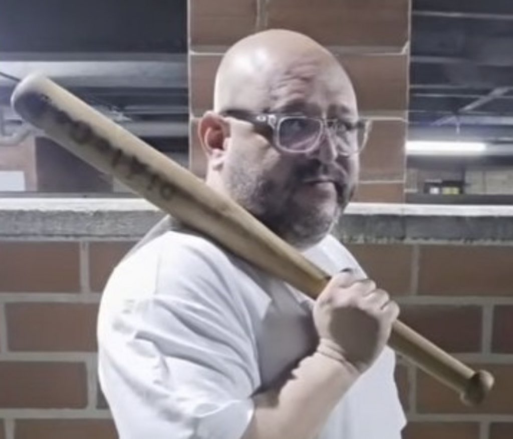 Daniel Muñoz González tweet media