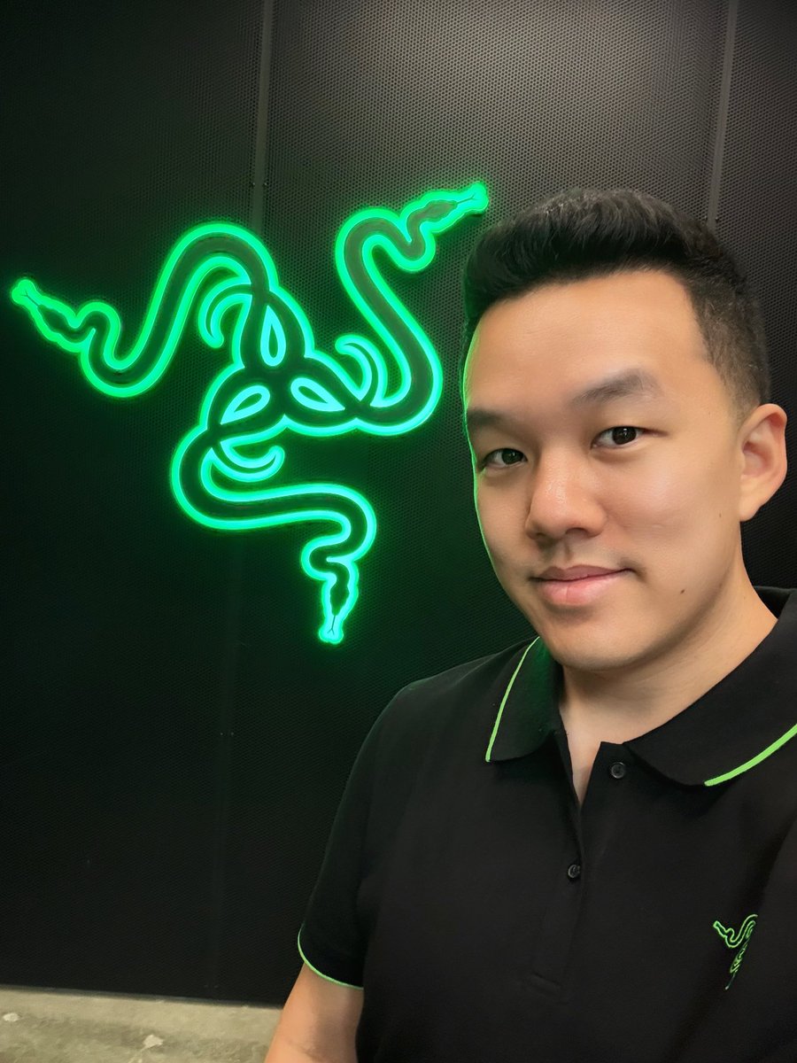 Dom | Silverddragn 🐉 tweet media