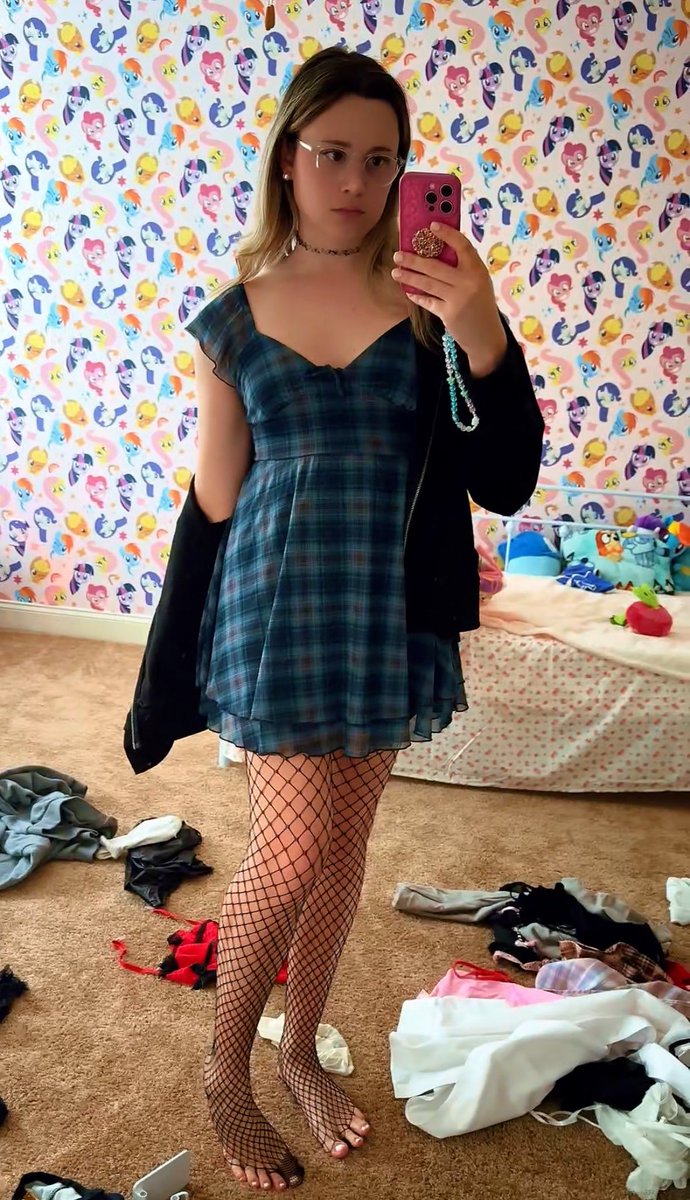 twicutiex tweet media