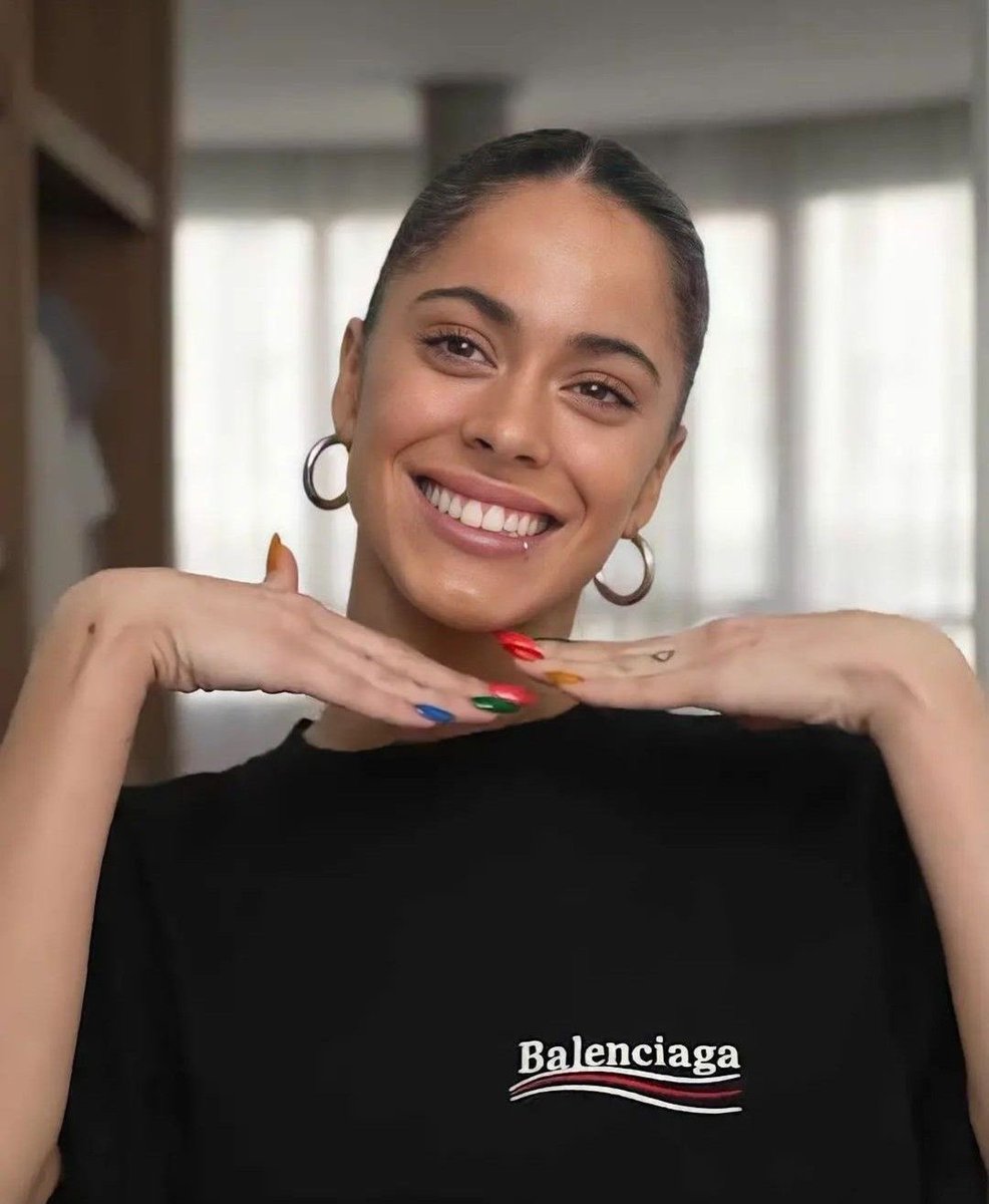 gracy 💋 tweet media