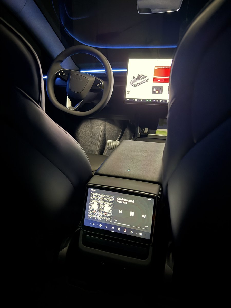 Martha 🌑🚀 tweet media