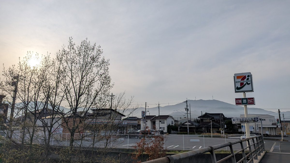 乳母車の弥七 tweet media