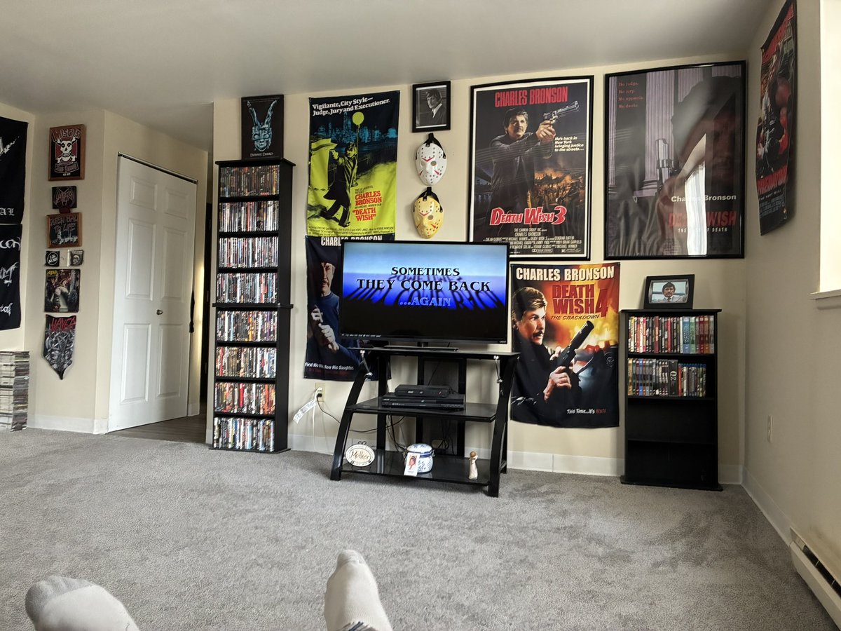 Derek J. Rusert 👽 tweet media