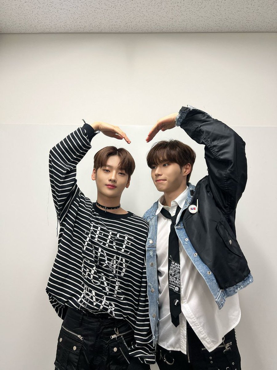 aléxa 🪝 ˚.⋆♪ tweet media