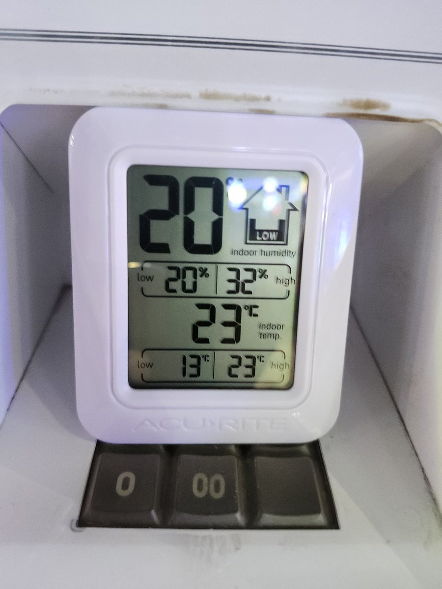 Nick*C 鄭 tweet media