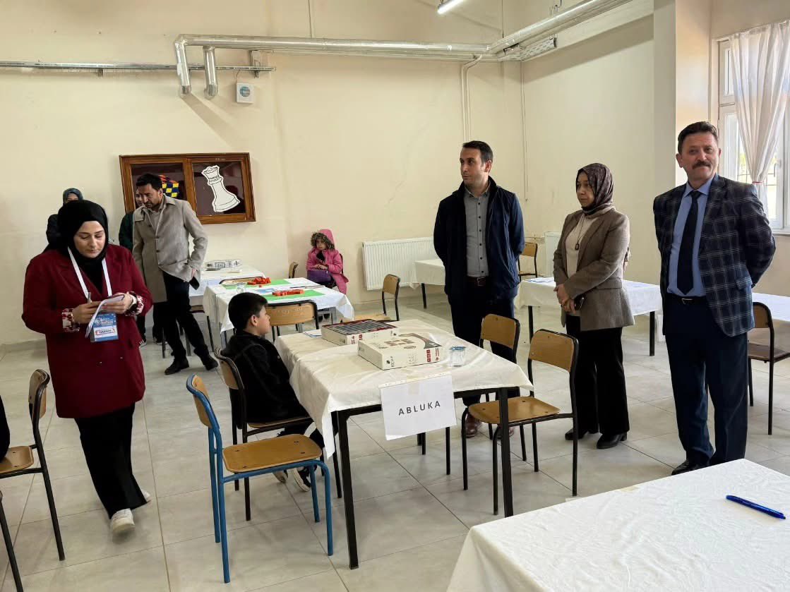 Afşin Gündem / Gülçare ÖZARSLAN tweet media