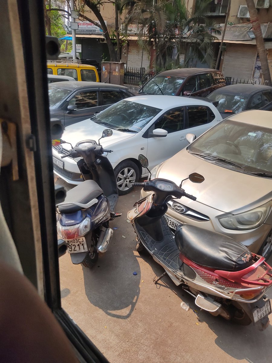 mumbai fans tweet media