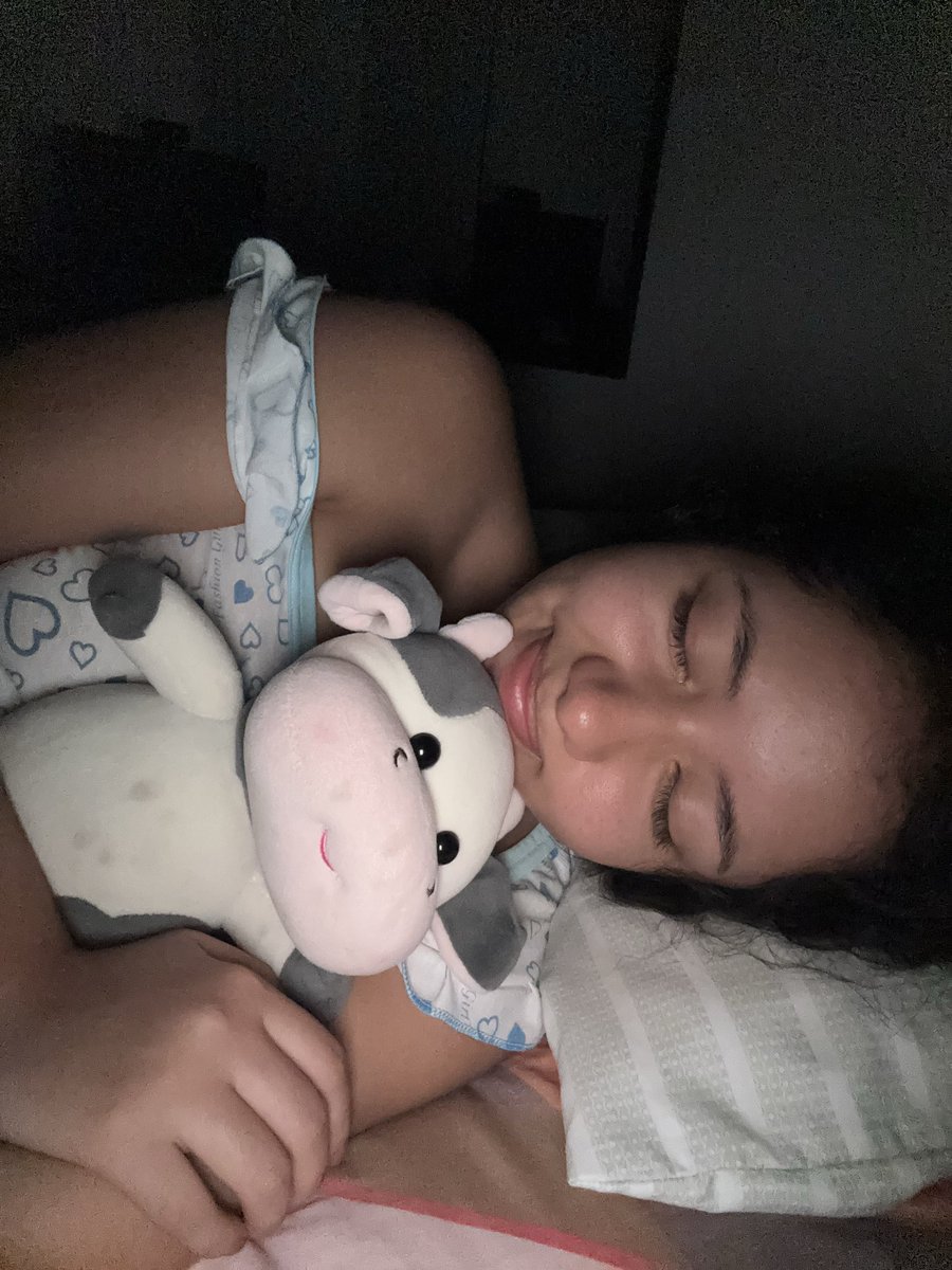 GreCaR0's tweet photo. A dormir 🫣💤 https://t.co/L3Cn9CBSC5
