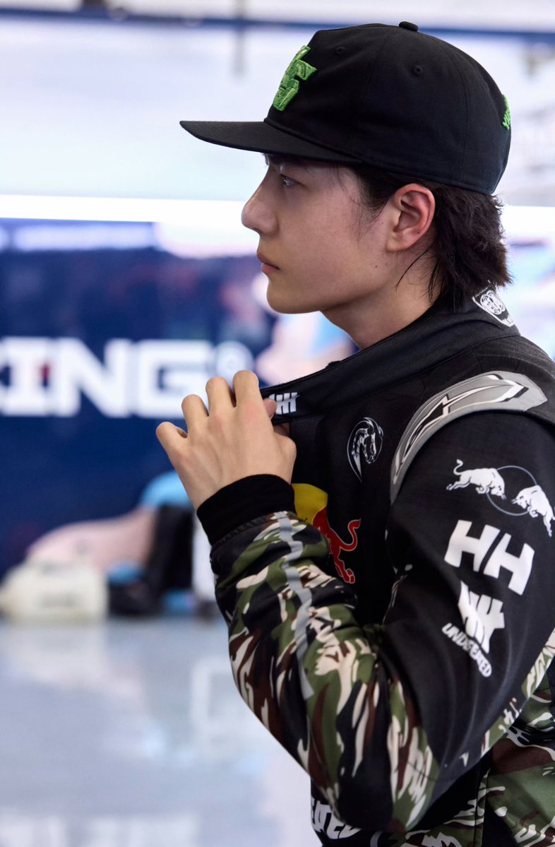 ☆:**:.ℤ𝕙𝕒𝕟&𝕐𝕚𝕓𝕠✿.｡.:* Silhouette * tweet media