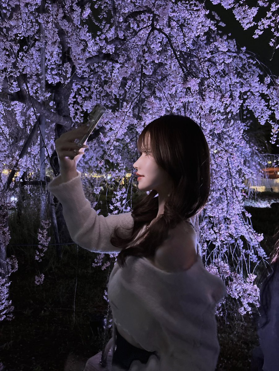 𝑗𝑢𝑛𝑒 tweet media