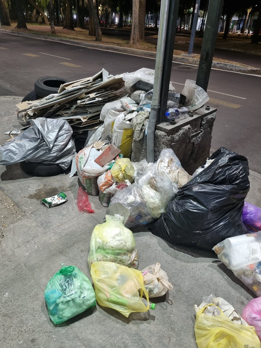 JulesdeBotton's tweet photo. Alcaldesa @LourdesPaz24 la saluda su vecino de sur 131 esquina con Plutarco Elías Calles. Tenemos un problema de tiradero de basura y cascajo en esa esquina. Solicito su apoyo e intervención. Gracias de antemano.
@ClaraBrugadaM
@IztacalcoAl @SSC_CDMX #DelegaciónIztacalco #Cdmx https://t.co/Zz5cywWAS6