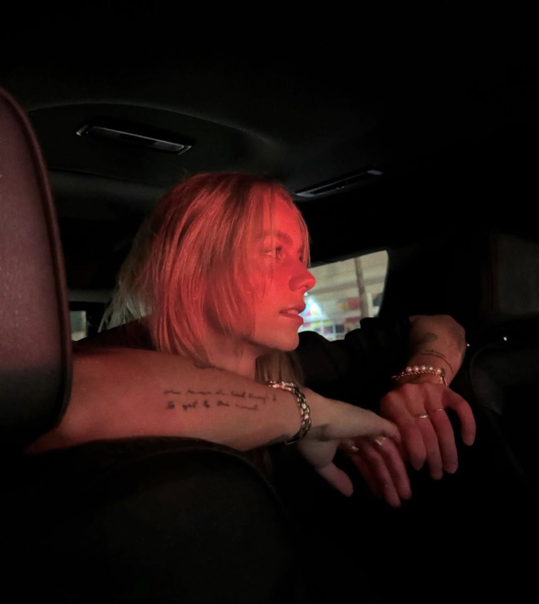 𝒆𝒔𝒎𝒆𝒓𝒂𝒍𝒅𝒂 tweet media