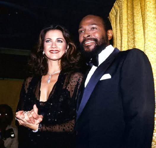 Lynda Carter tweet media