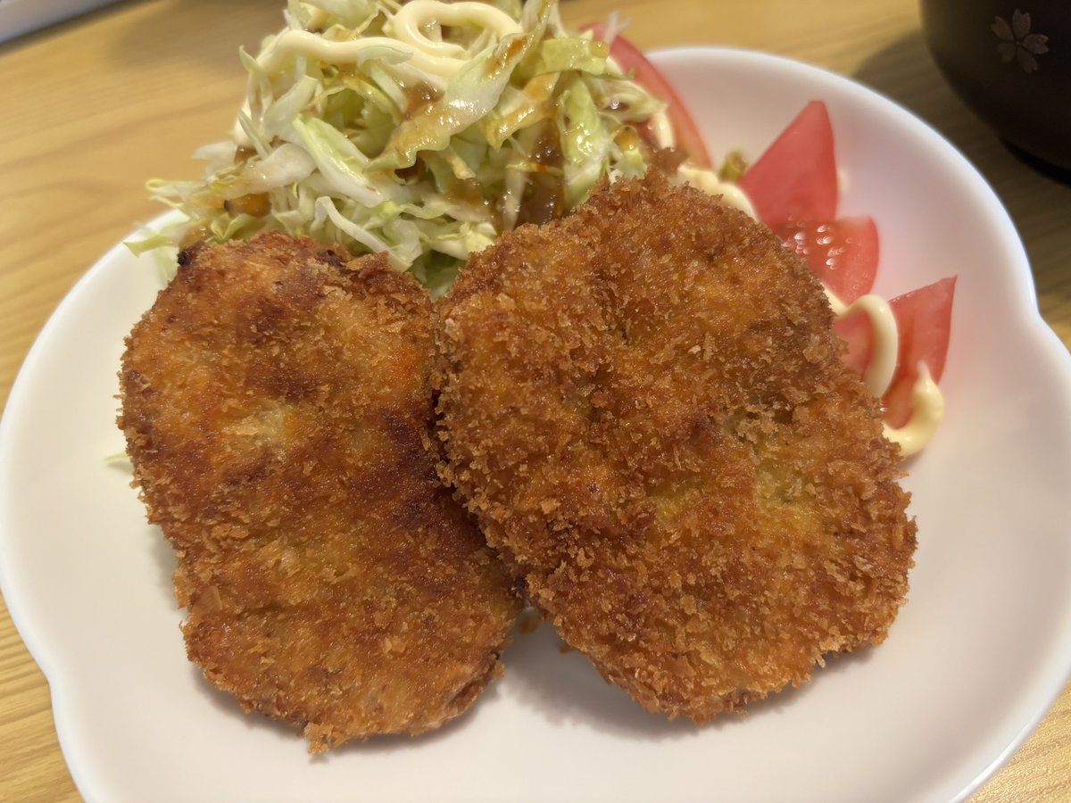 キラキラ✨
サクトロコロッケです！