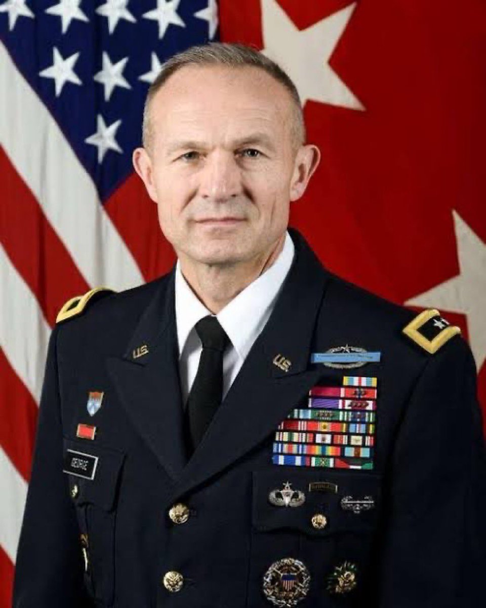 Alastair Bruce tweet media