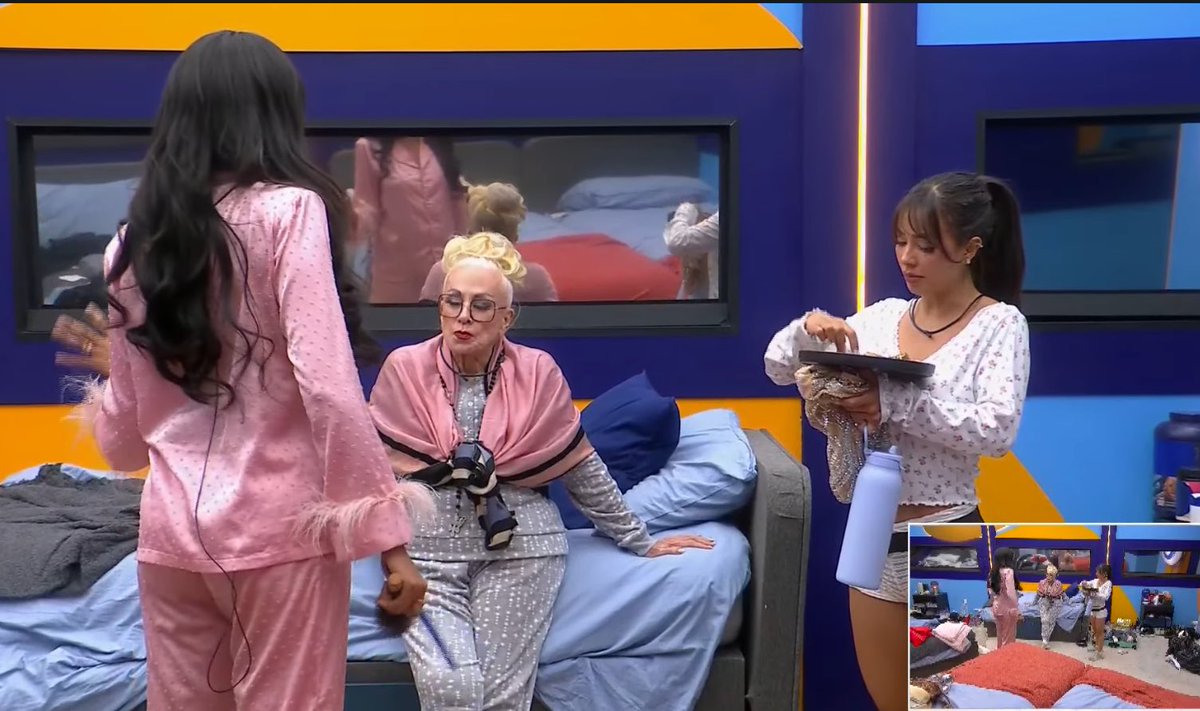 mueblaza tweet media