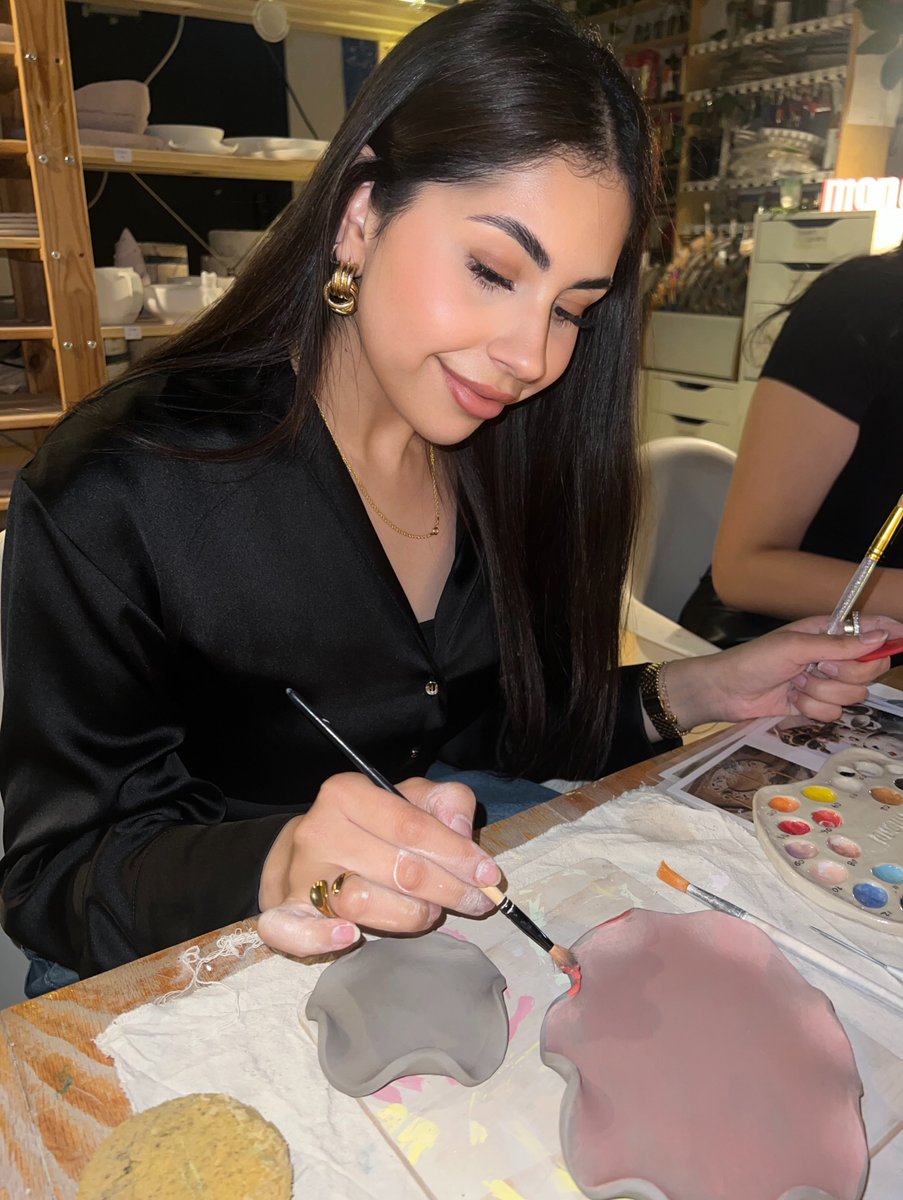 Saba Saleem tweet media