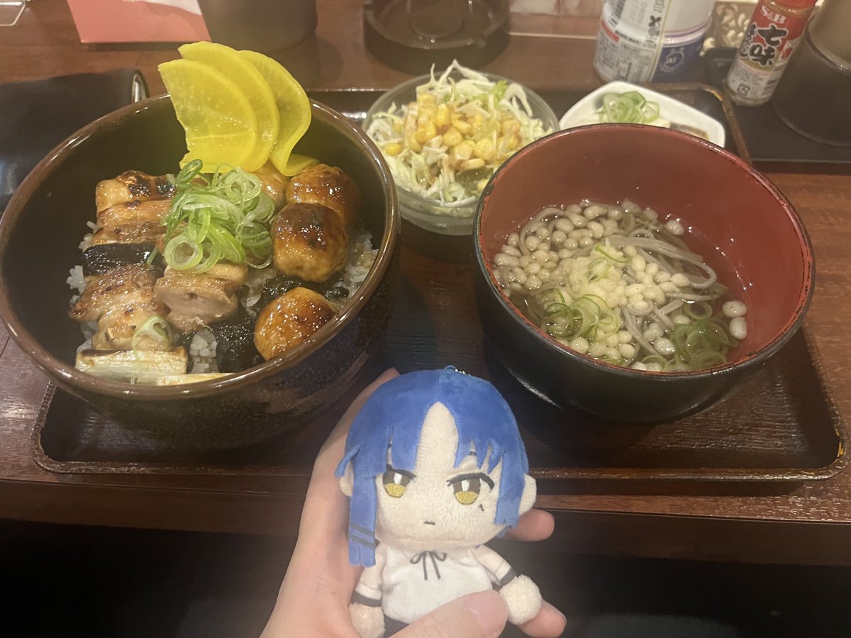 さんどいっち tweet media