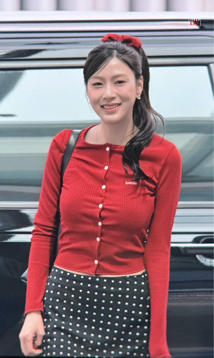 Mostbeautifulhayoung tweet media