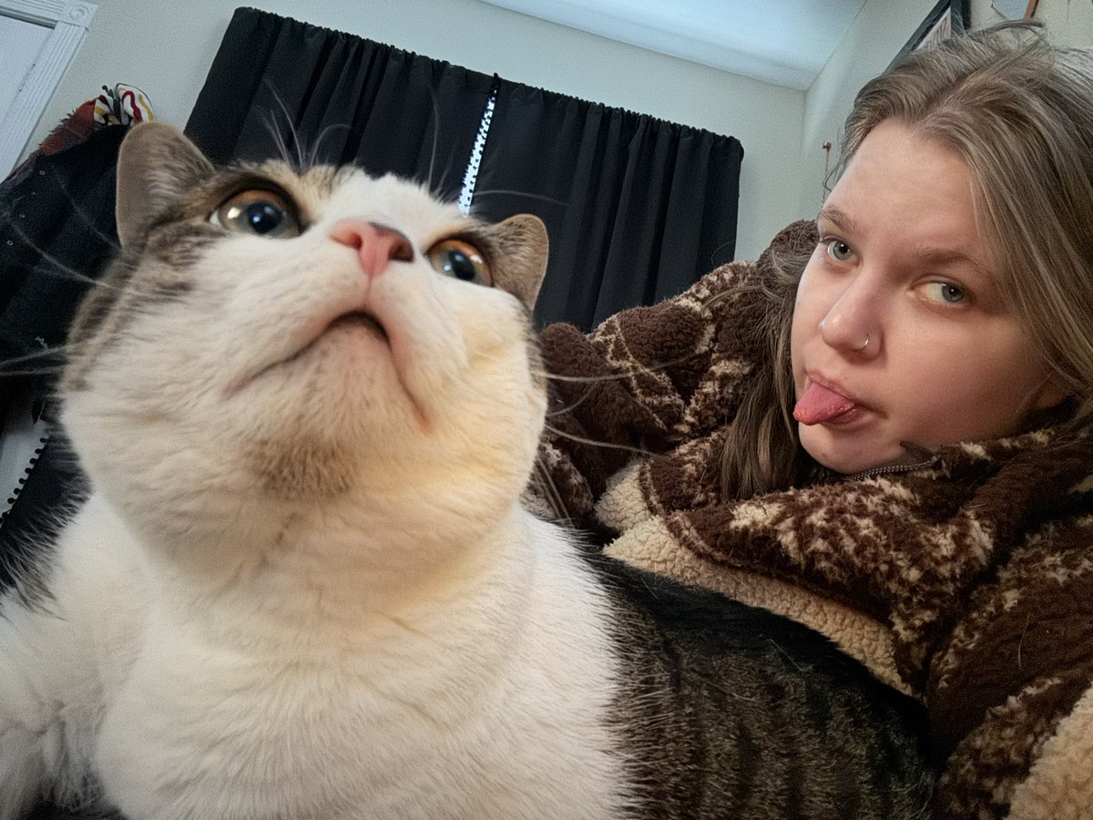 katie | pitt spoilers! tweet media