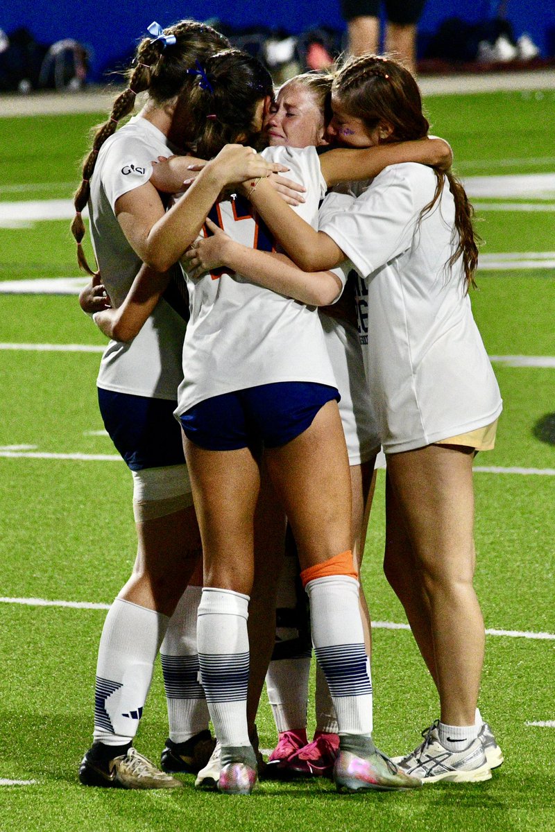 coffeethenhike's tweet photo. And we end the season as State semi-finalists… Dropped a close one 1-2 vs. Keller in overtime… I am so proud to call myself Dad. I love you, Bug. #RunMustangsRun🐎 https://t.co/373sGnhsKq