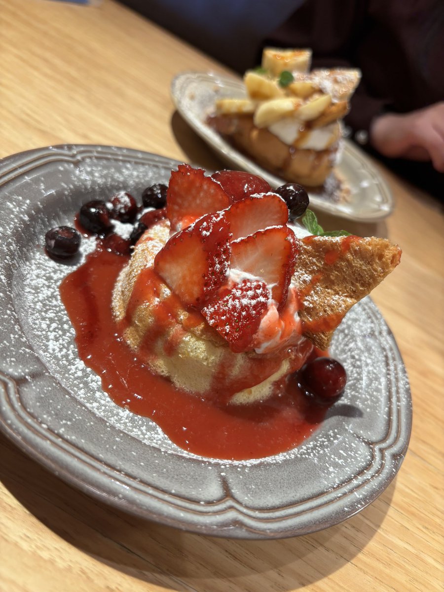 ねこきす tweet media